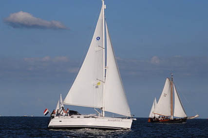 Hunter 41 for sale in Netherlands for €89,500 (£75,501)