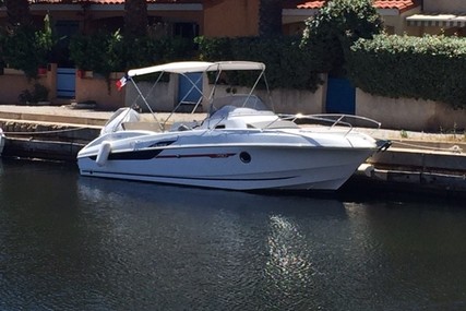 Beneteau Flyer 750 Sundeck for sale in France for €42,900 (£39,175)