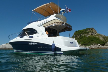 Beneteau Antares 32 for sale in France for €105,000 (£95,883)
