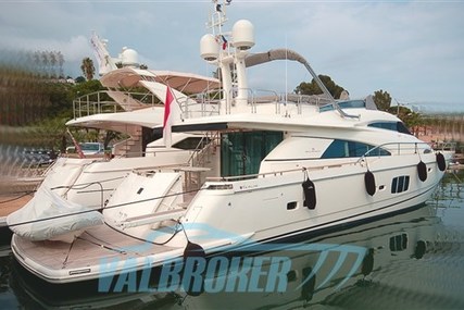 Fairline Squadron 78 for sale in Italy for €1,190,000 (£1,005,407)