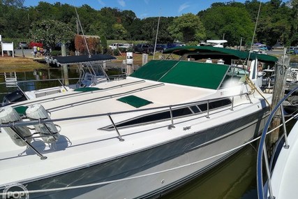 Sea Ray 390 Express for sale in United States of America for $23,500 (£18,104)