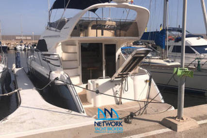 Fairline 42 for sale in Spain for €105,000 (£94,098)