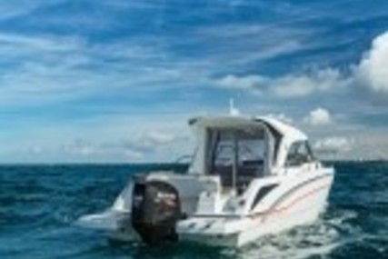 Beneteau Antares 8 OB for sale in France for €65,976 (£55,327)