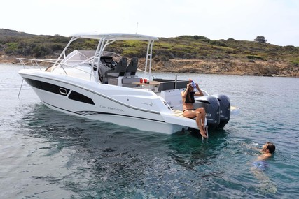 Jeanneau Cap Camarat 9.0 wa for sale in France for €123,000 (£102,651)
