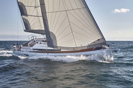 Jeanneau Sun Odyssey 440 for sale in France for €309,000 (£261,377)