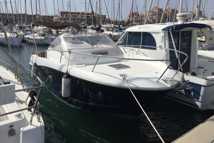 Jeanneau Cap Camarat 8.5 WA for sale in France for €60,000 (£51,629)