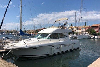 Jeanneau Prestige 36 for sale in France for €129,900 (£109,428)