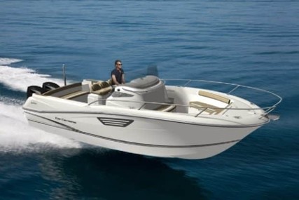 Jeanneau Cap Camarat 8.5 CC for sale in France for €68,000 (£60,366)