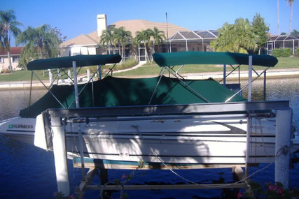 Sea Ray 260 Sundeck for sale in United States of America for $14,900 (£11,914) Sea Ray 260 Sundeck for sale in United States of America for $14,900 (£11,914)
