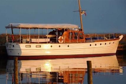 Classic SILVER 52 MOTOR-YACHT for sale in Germany for £220,000 Classic SILVER 52 MOTOR-YACHT for sale in Germany for £220,000