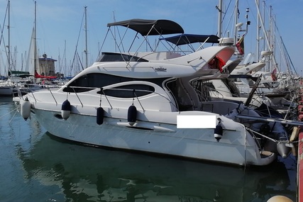 Doqueve Majestic 390 for sale in Spain for €93,000 (£84,224)