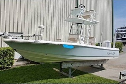 Robalo 246 Cayman Skydeck for sale in United States of America for $105,600 (£82,102)