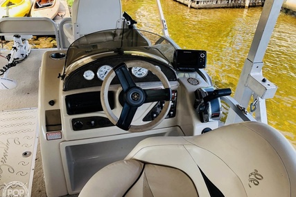 Cypress Cay 220 Striper for sale in United States of America for $30,000 (£22,407)