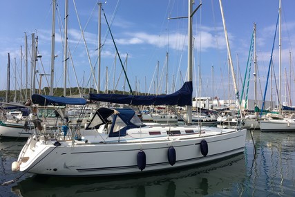 Dufour Yachts 40 for sale in France for €90,000 (£75,768) Dufour Yachts 40 for sale in France for €90,000 (£75,768)