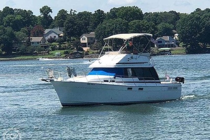 Bayliner 3288 Flybridge for sale in United States of America for $34,500 (£27,771)