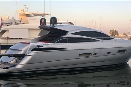 Pershing 56 for sale in Italy for €690,000 (£612,538)