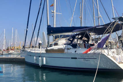 Beneteau Oceanis 393 Clipper for sale in Spain for €84,900 (£70,587)