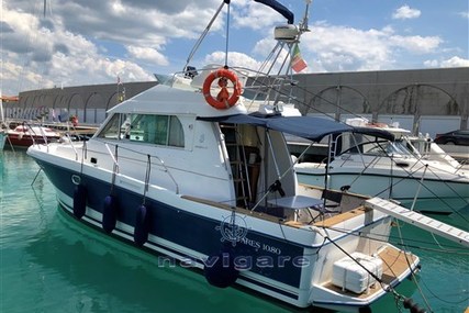 Beneteau Antares 10.80 for sale in Italy for €80,000 (£67,087)
