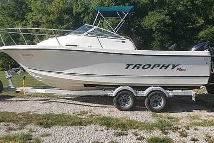 Trophy Pro 2102 for sale in United States of America for $24,900 (£19,903)