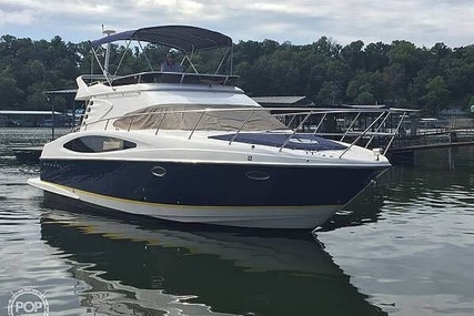Regal 3880 Commodore Flybridge for sale in United States of America for $138,900 (£112,529)