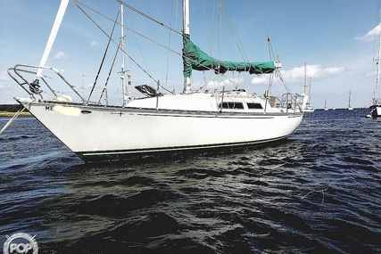 C & C Yachts 32 for sale in United States of America for $20,000 (£15,329)