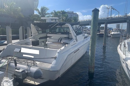 Sea Ray 420 Sundancer for sale in United States of America for $49,000 (£37,308)