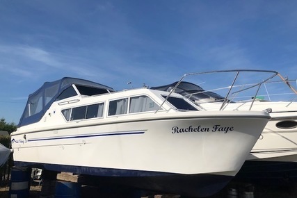 Viking Yachts 26 Wide Beam for sale in United Kingdom for £29,995