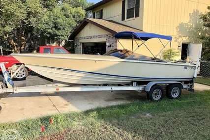 Donzi 22 with 617HP for sale in United States of America for $26,750 (£20,806) Donzi 22 with 617HP for sale in United States of America for $26,750 (£20,806)