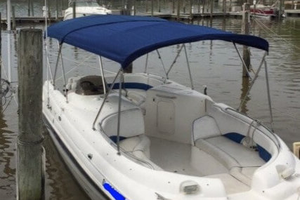 Chaparral 252 Sunesta for sale in United States of America for $14,250 (£11,521)