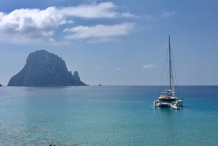 CNB LAGOON 560 for sale in Spain for €960,000 (£827,729)