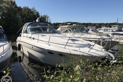 Sea Ray 380 Sundancer for sale in United States of America for $64,500 (£49,042)