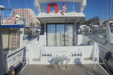 Jeanneau Velasco 37 F for sale in France for €239,000 (£201,620)