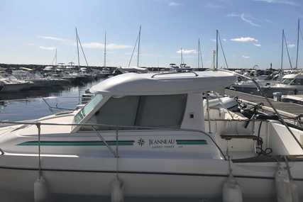 Jeanneau MERRY FISHER 6.95 for sale in France for €18,900 (£16,186)