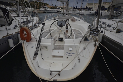 Bavaria Yachts 40 for sale in Germany for €50,000 (£42,165) Bavaria Yachts 40 for sale in Germany for €50,000 (£42,165)