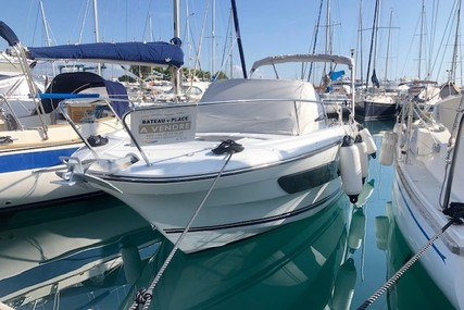 Jeanneau Cap Camarat 7.5 WA for sale in France for €65,000 (£55,932)