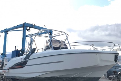 Beneteau Flyer 7 Spacedeck for sale in France for €44,900 (£38,636)