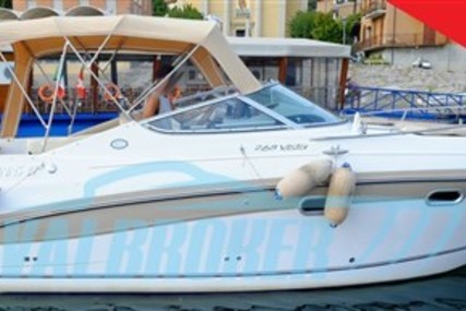 Four Winns 268 Vista for sale in Italy for €32,000 (£27,536)
