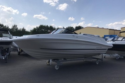 Bayliner VR5 CUDDY E for sale in Germany for €51,900 (£43,693)