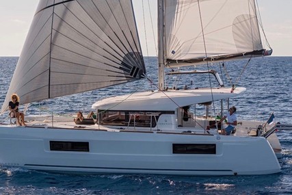 Lagoon 40 for sale in France for €315,966 (£263,646)