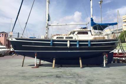 Cheoy Lee 43 for sale in Spain for €63,000 (£53,630)