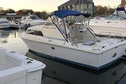 Chris-Craft Express Cruiser 25 for sale in United States of America for $13,000 (£10,056)