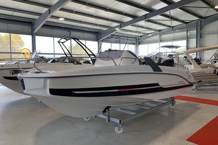 Beneteau Flyer 6.6 Spacedeck for sale in France for €45,900 (£41,294)