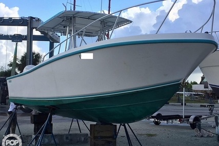 Mako 261 for sale in United States of America for $33,000 (£25,464)