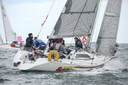 Hunter Formula 28 for sale in Ireland for €13,000 (£11,094)