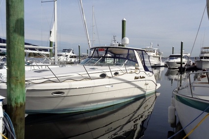 Rinker Fiesta Vee 342 for sale in United States of America for $58,750 (£47,060) Rinker Fiesta Vee 342 for sale in United States of America for $58,750 (£47,060)
