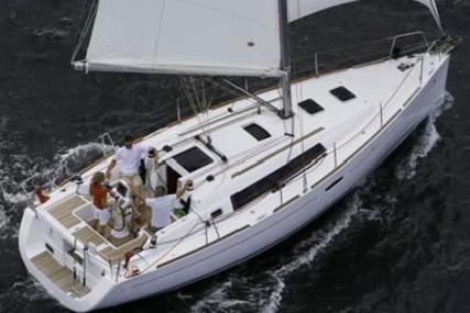Beneteau Oceanis 34 for sale in United States of America for $97,000 (£75,150) Beneteau Oceanis 34 for sale in United States of America for $97,000 (£75,150)