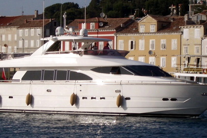 Elegance Yachts 80 New Line for sale in Spain for €799,000 (£679,740)