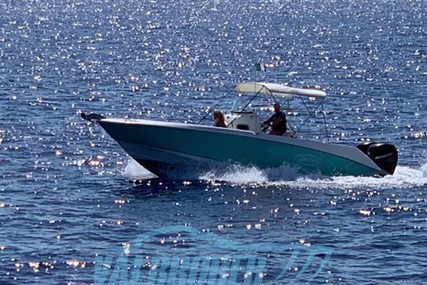 Boston Whaler 27 Outrage for sale in Italy for €58,000 (£49,003) Boston Whaler 27 Outrage for sale in Italy for €58,000 (£49,003)
