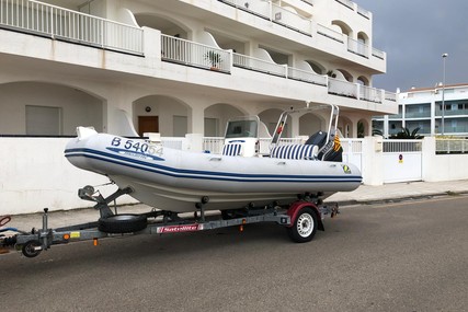 Zodiac Medline I for sale in Spain for €10,500 (£9,446)