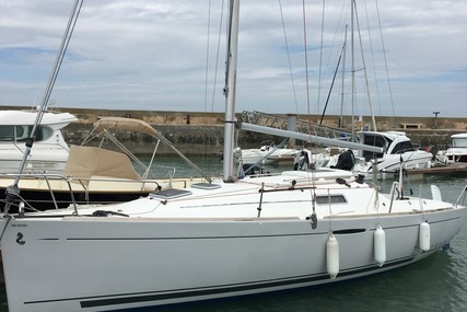 Beneteau First 25.7 for sale in France for €28,500 (£24,390)